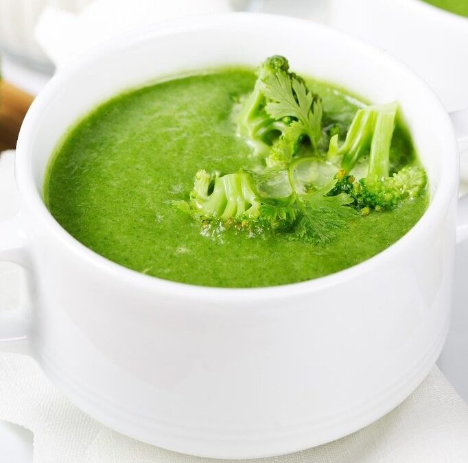 Vegan Broccoli Cheese Soup