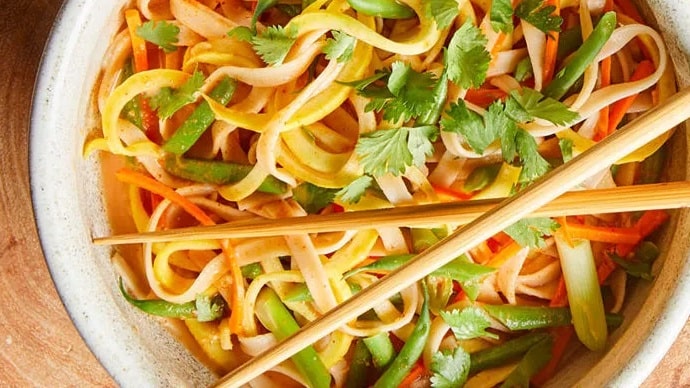 Spicy Thai Noodles With Spiralized Squash