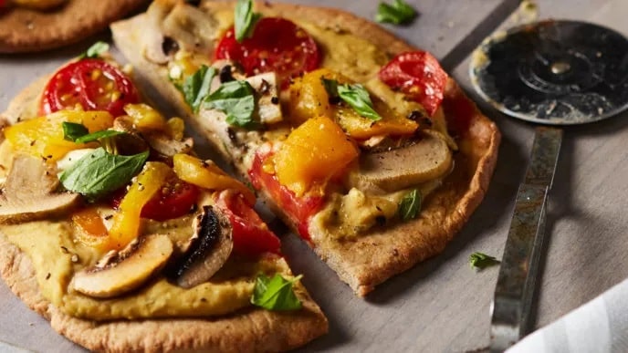 Air-Fryer Mini Pizzas with Alfredo Sauce